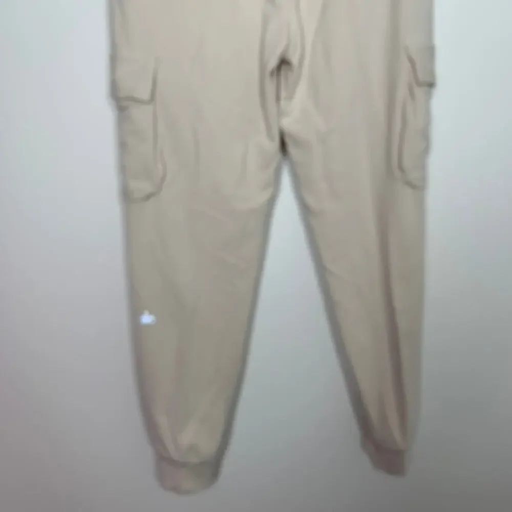 ALO Yoga High Rise Cargo Sweat Pant Cuffed Jogger 7/8 Size XS Womens
